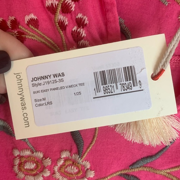 Johnny Was Suki Easy Paneled V-Neck Pink Floral Embroidered Blouse - Picture 3 of 7